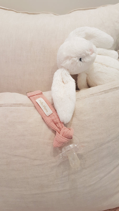 Attache-tétine lange vieux rose POISPLUME